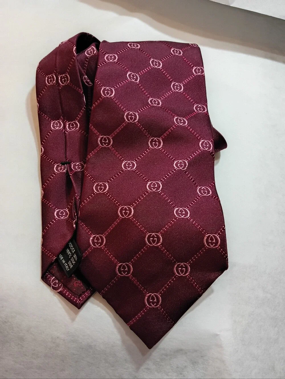 Gucci Supreme Mens Silk Tie All Over Print
